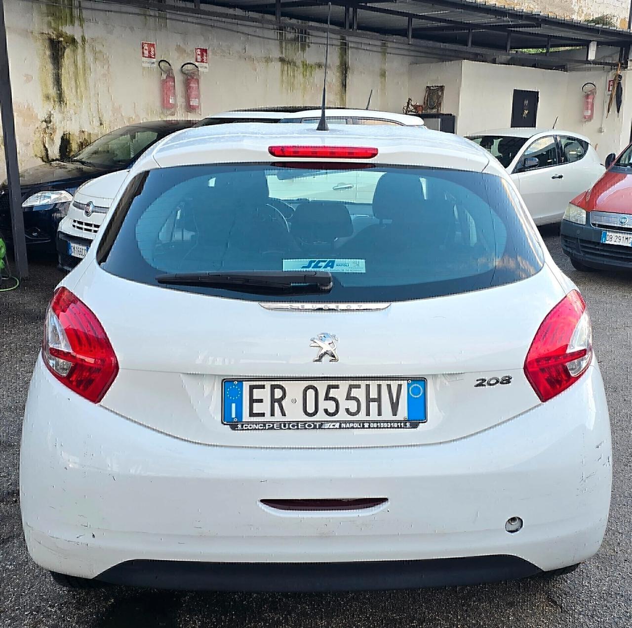 Peugeot 208 1.4 DIESEL 75CV ALLURE