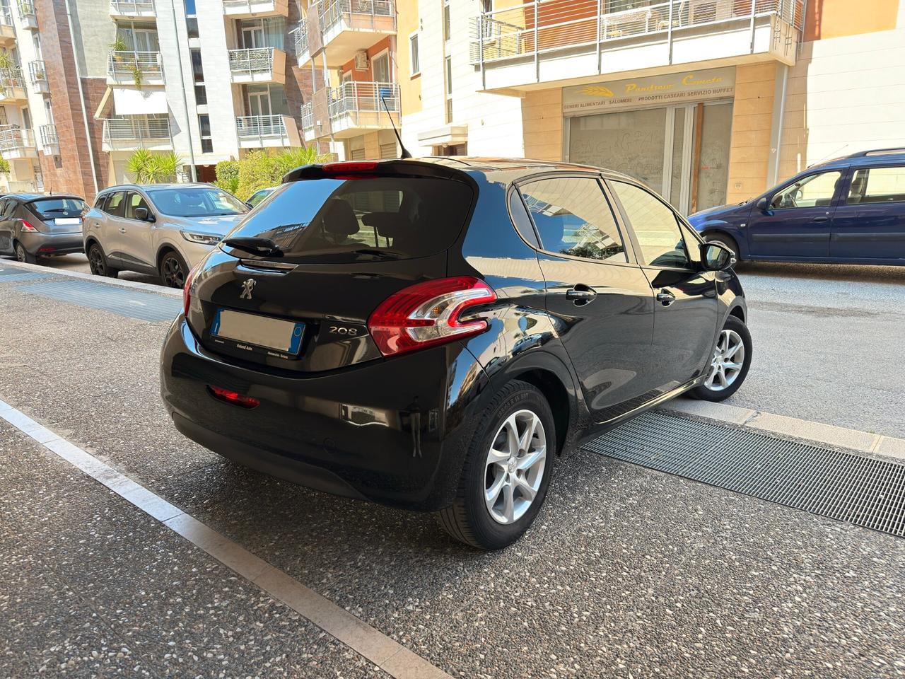 Peugeot 208 1.2 VTi 82 cv 5 porte Allure