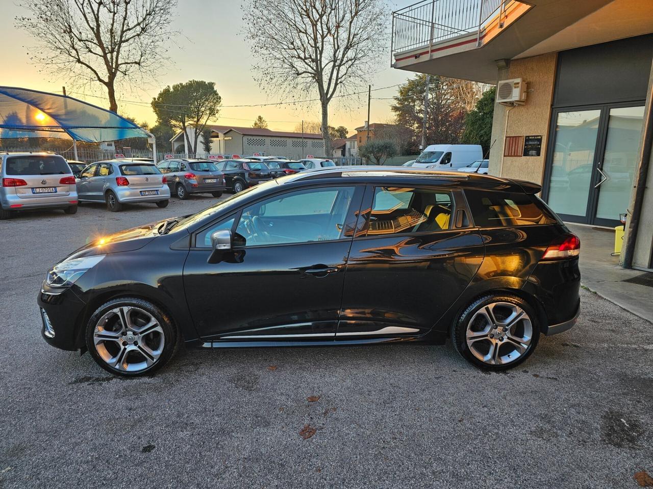 Renault Clio Sporter 1.2 TCe 120CV EDC