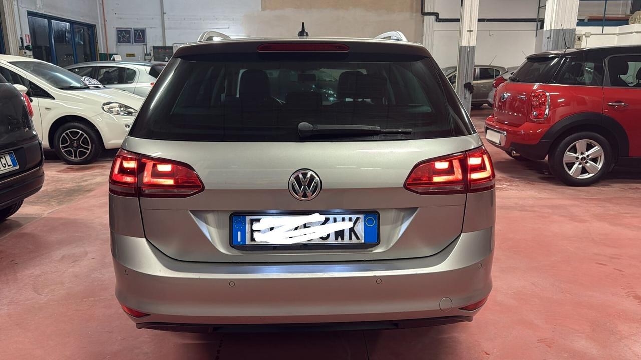 Volkswagen Golf Variant 1.4 TGI DSG Highline BlueMotion