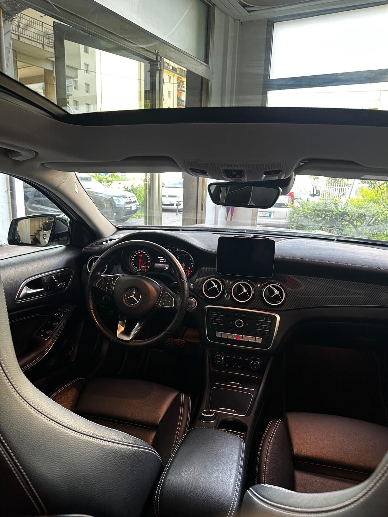Mercedes-benz GLA 200 d Automatic 4Matic Premium