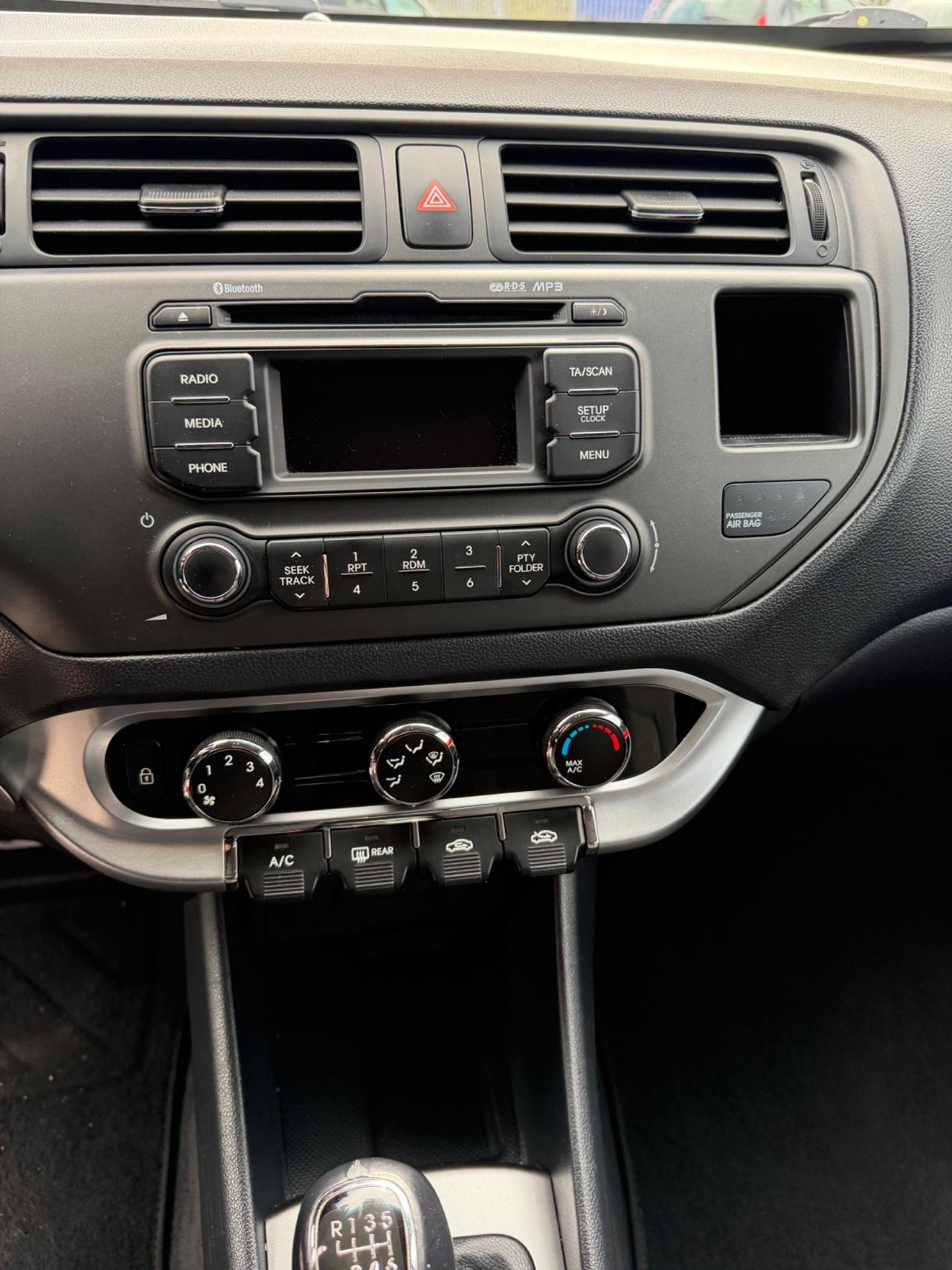 Kia Rio 1.1 CRDi 3p. Active