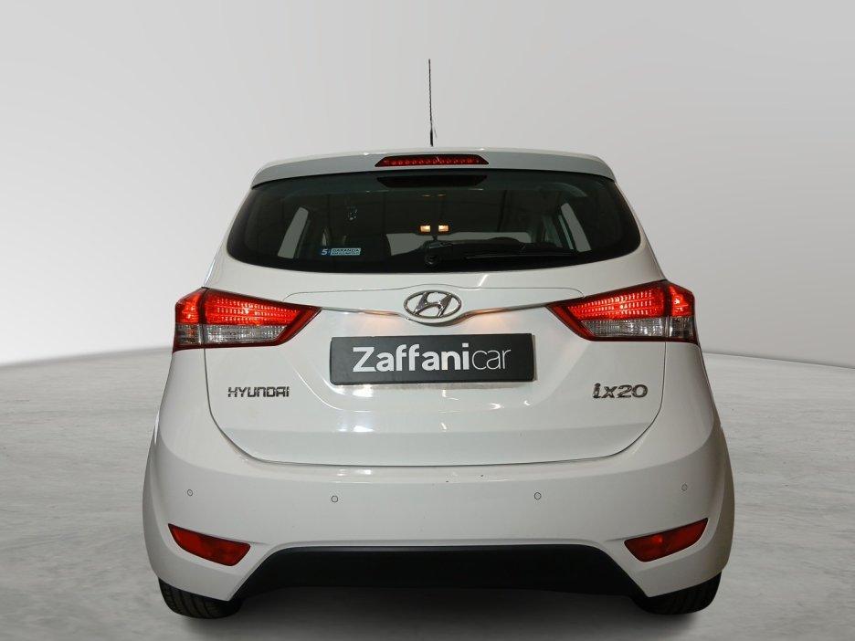 HYUNDAI ix20 - ix20 1.4 CRDI 90 CV APP MODE