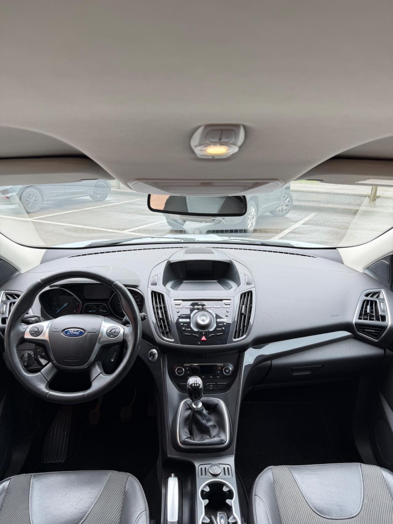 Ford Kuga 2.0 TDCI 120 CV S&S 2WD Titanium