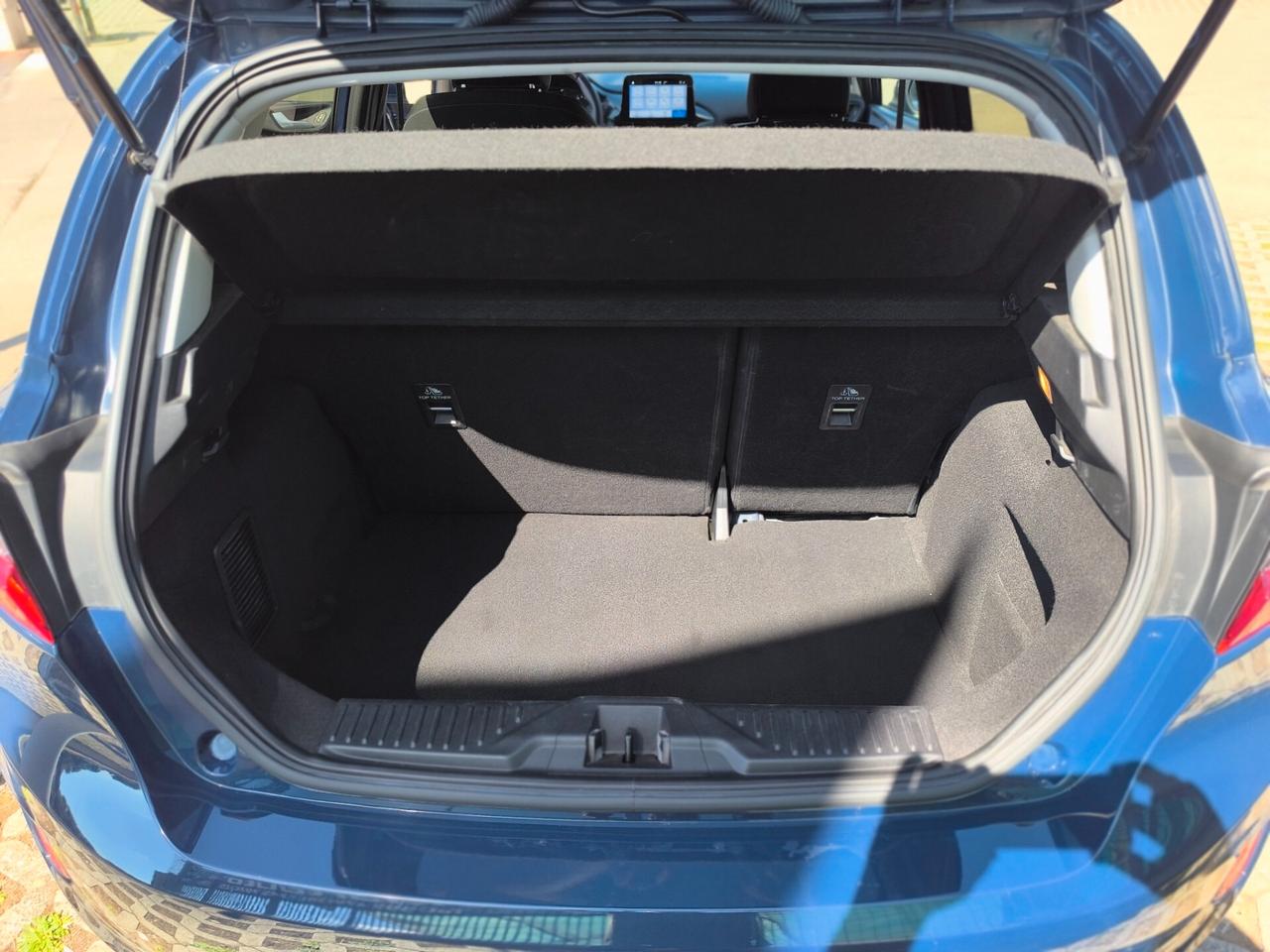 FORD FIESTA TITANIUM 1.5 DIESEL KM 89.000 LED/NAV/SENS. POST