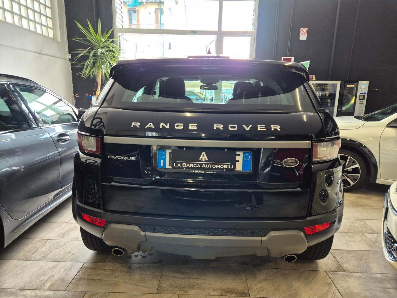 Land Rover Range Evoque 2.0 TD4 150 CV 5p. Pure