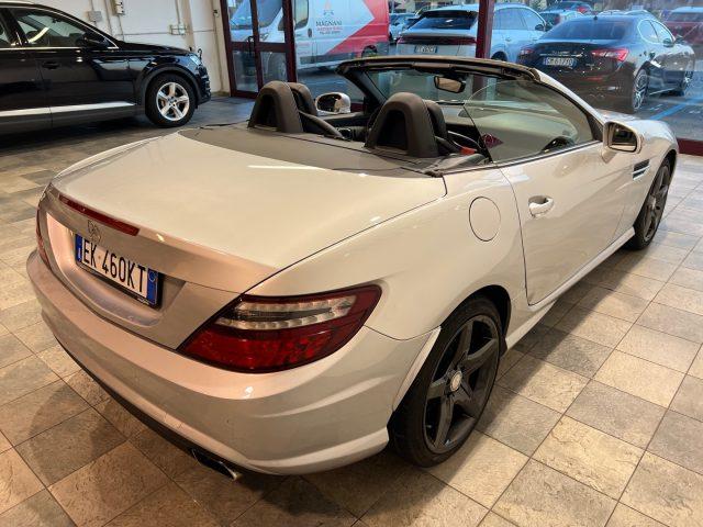 MERCEDES-BENZ SLK 200 CGI Premium AMG
