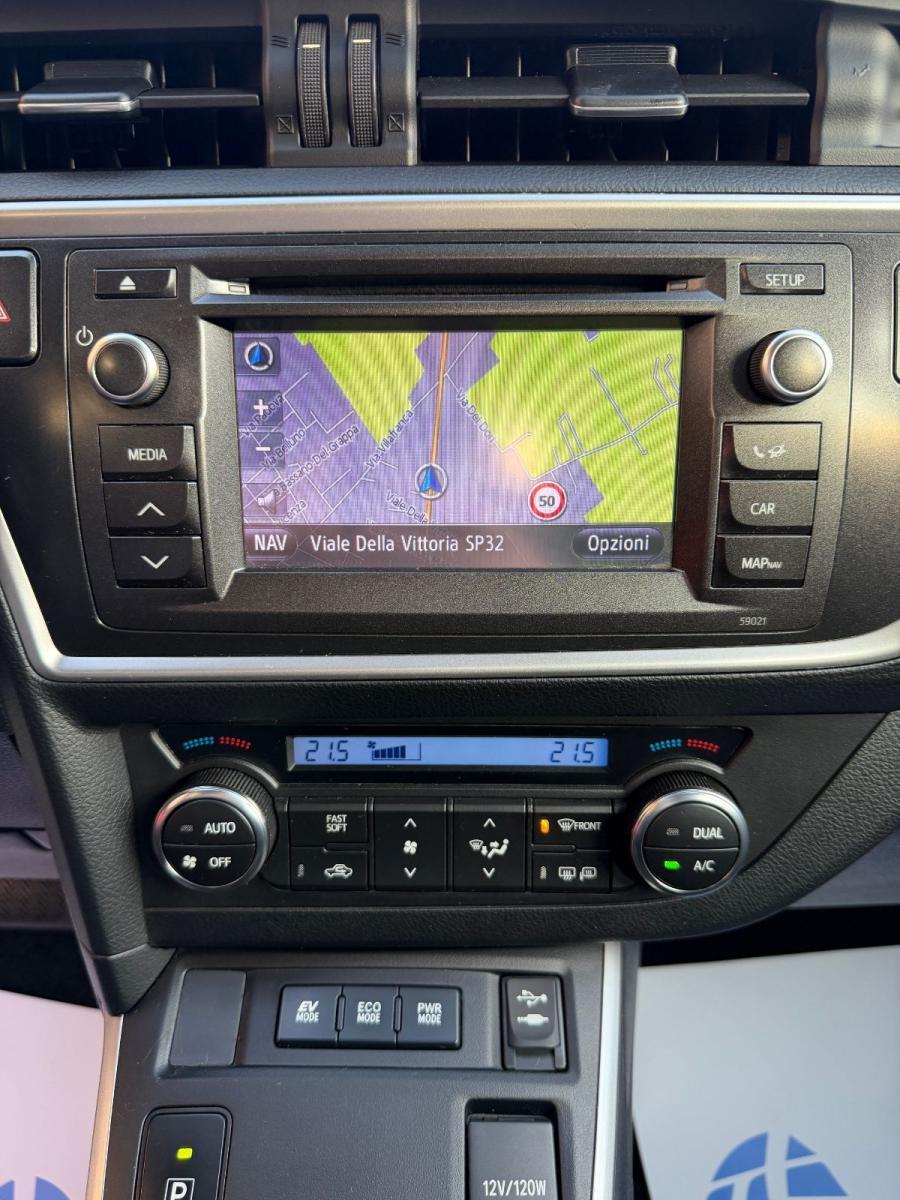 TOYOTA - Auris - TS 1.8 Hybrid Lounge #TAG.TOYOTA