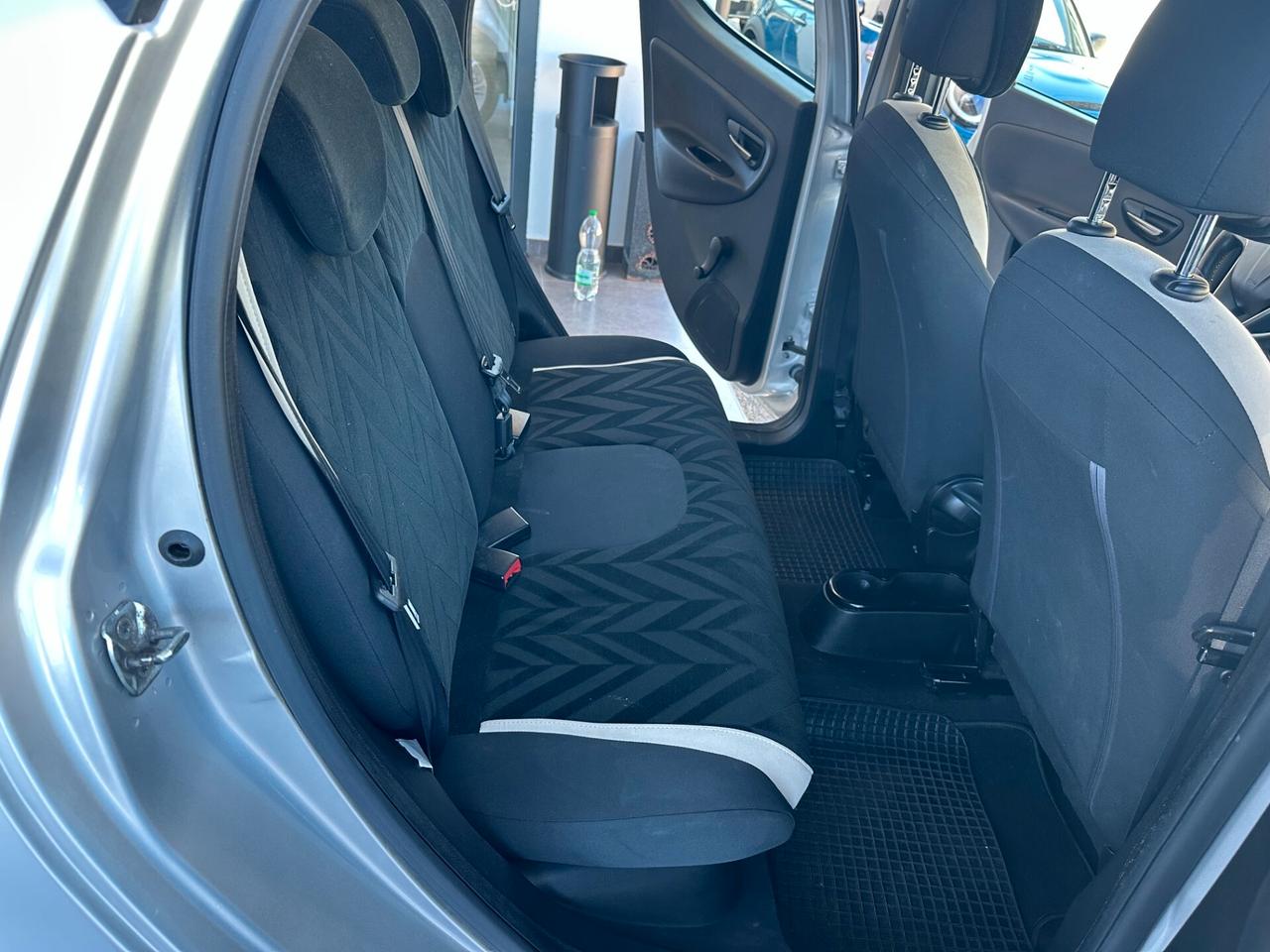 Lancia Ypsilon 1.3 MJT 16V 95 CV 5 porte S&S Gold