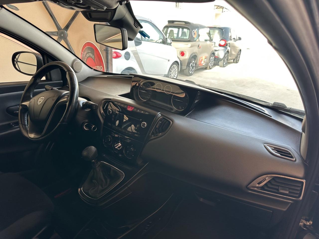 Lancia Ypsilon 1.3 MJT 16V 95 CV 5 porte S&S Platinum