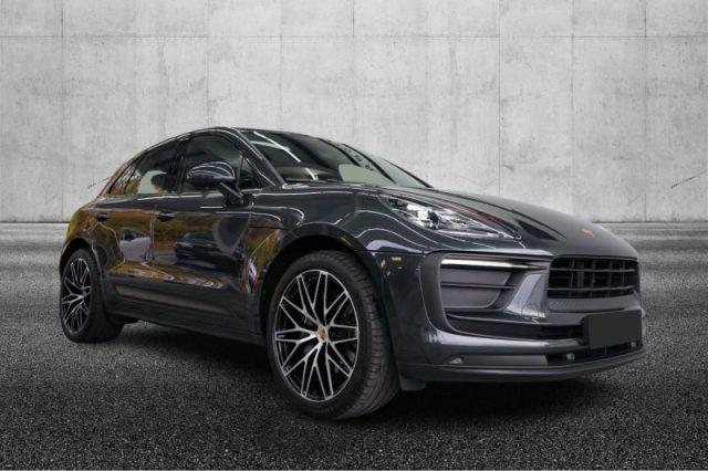 PORSCHE Macan 2.0