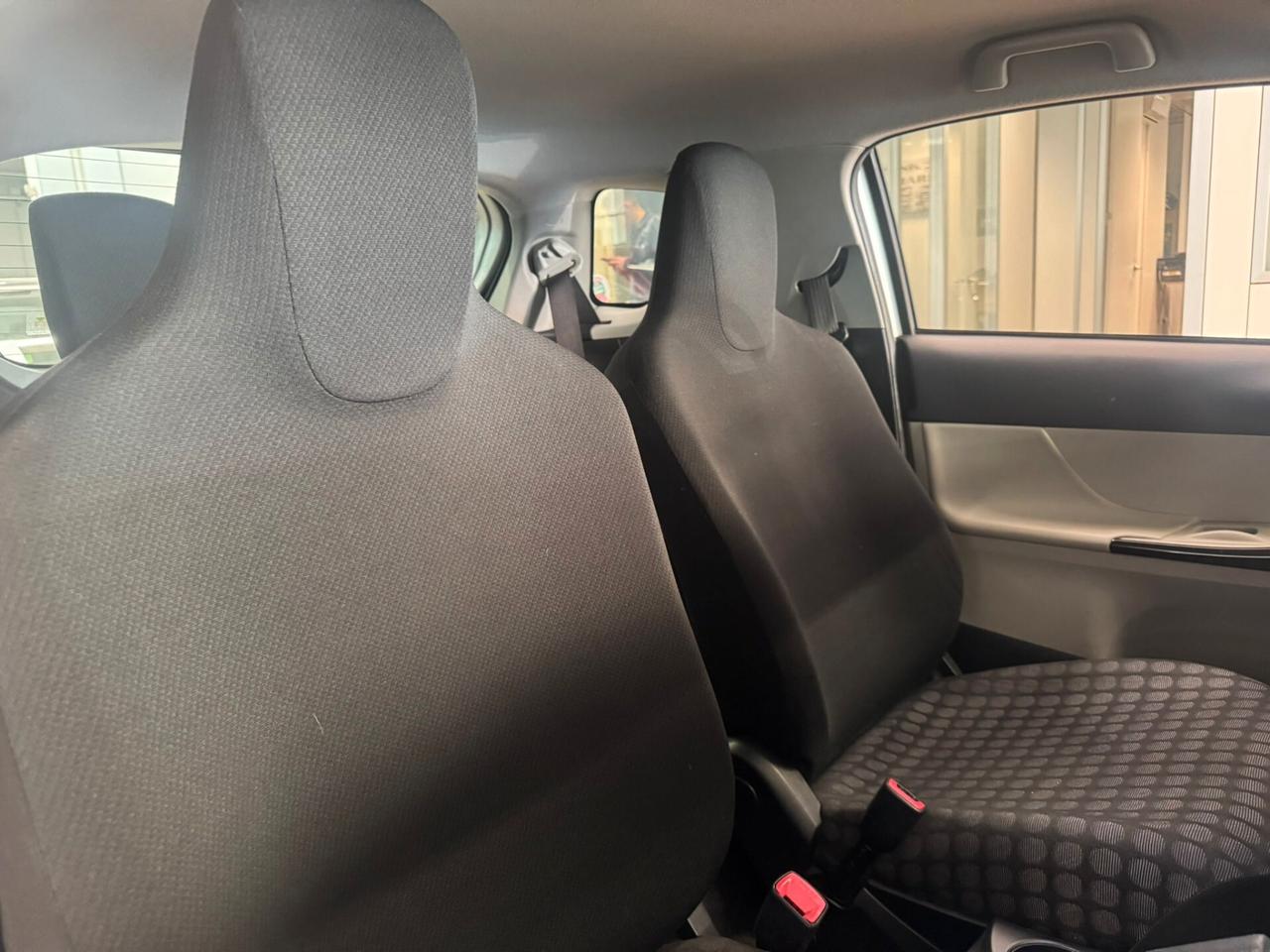 Toyota iQ 1.0 CVT Lounge PREZZO REALE!! UNICO PROPRIETARIO!! TAGLIANDI!!