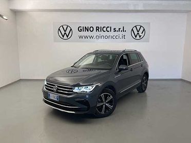 Volkswagen Tiguan 2ª serie 2.0 TSI DSG 4MOTION Elegance