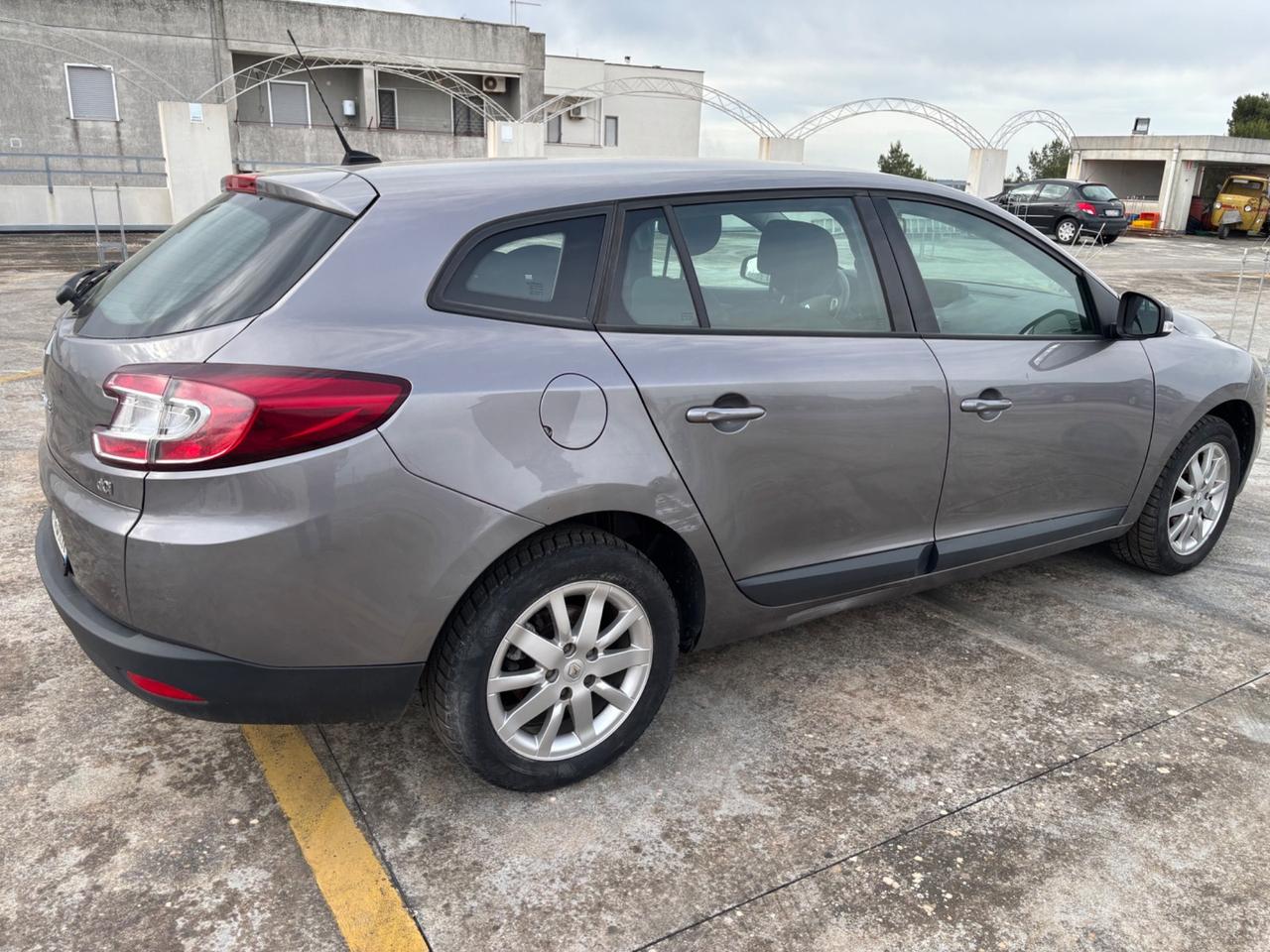 Renault Megane Mégane 1.5 dCi 110CV EDC SporTour GT Line