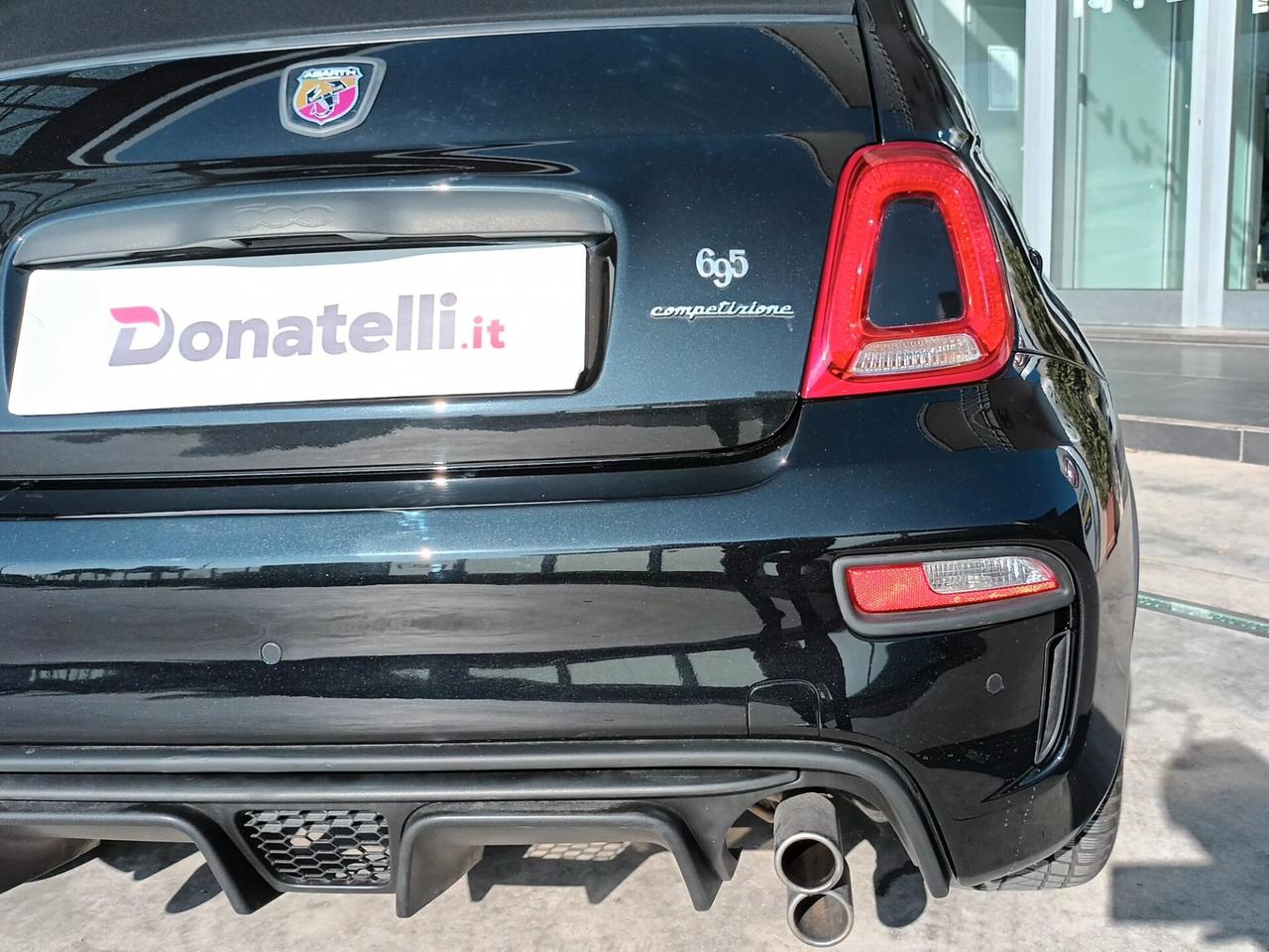 Abarth 695 Cabrio 1.4 Turbo T-Jet 180 CV Auto