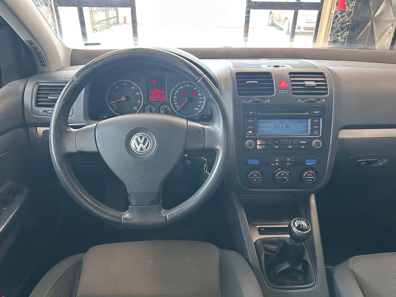 Volkswagen Golf 1.6 5p. Comfortline