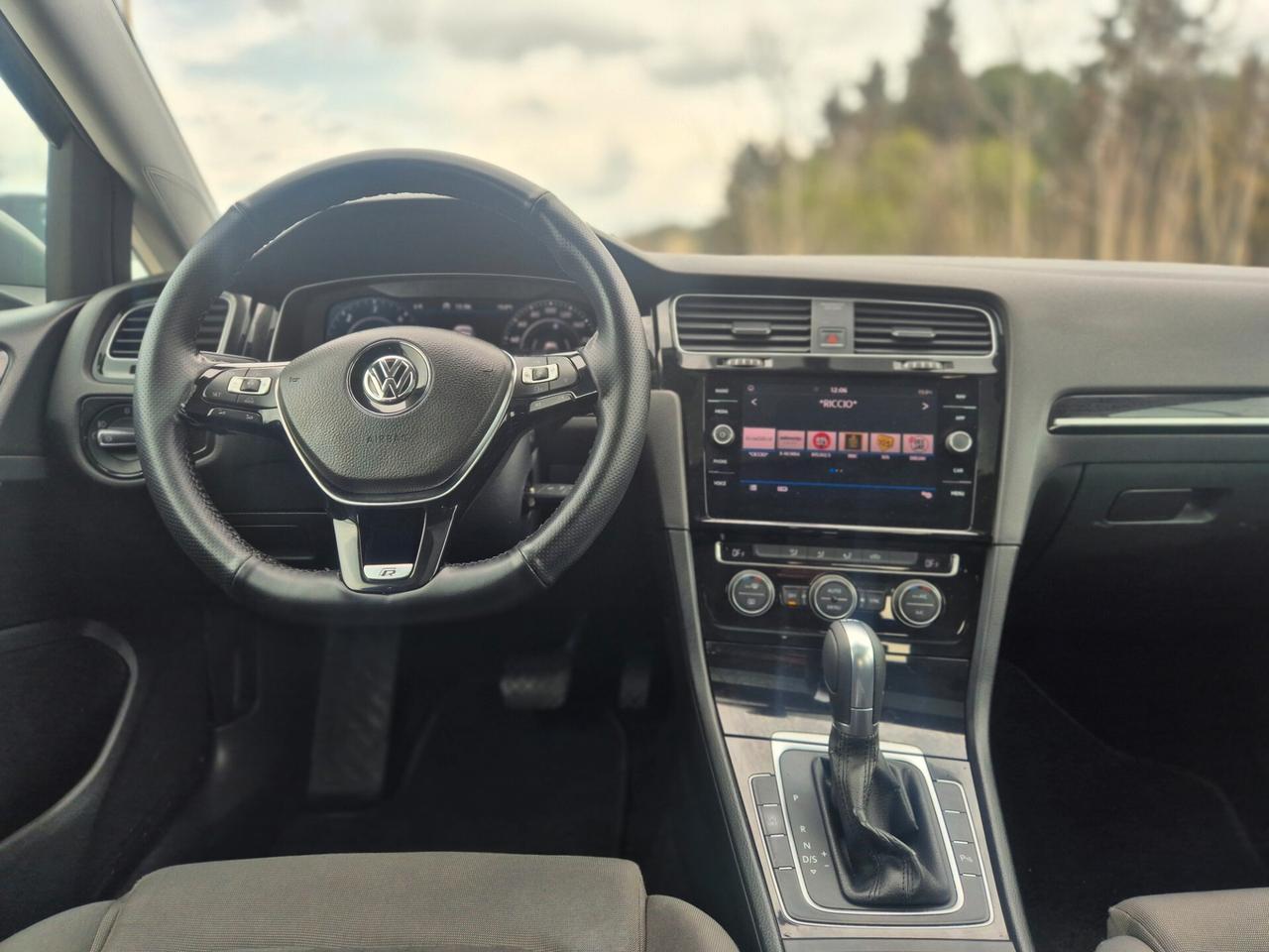 Volkswagen Golf 1.6 TDI 115 CV R-LINE GARANZIA 12 MESI