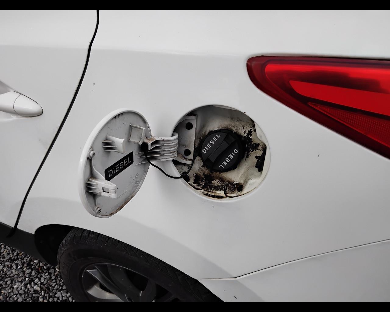 HYUNDAI ix35 - ix35 1.7 crdi Xpossible 2wd FL