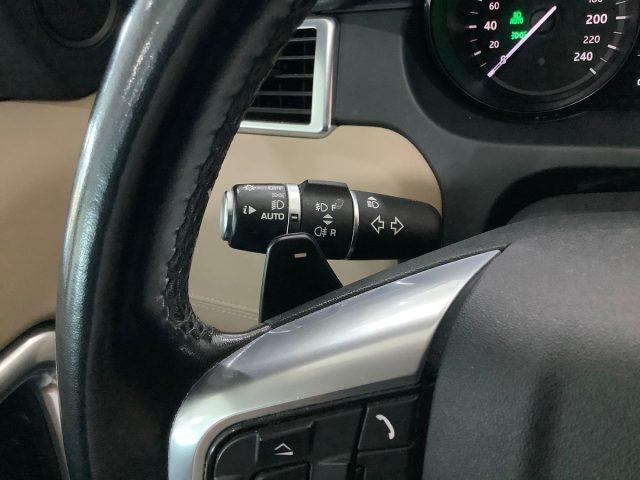 LAND ROVER Discovery Sport 2.0 TD4 180 CV aut HSE