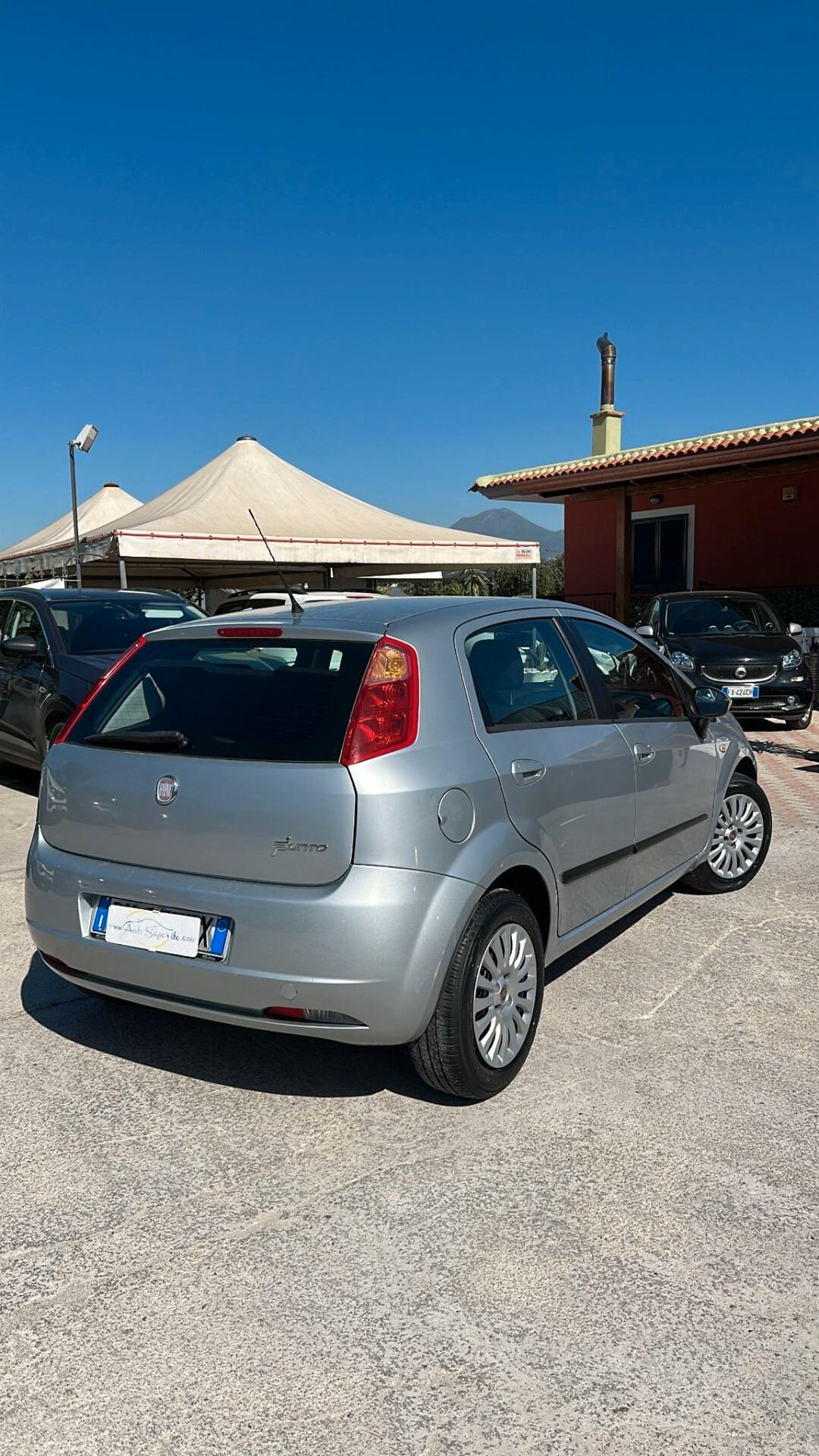 Fiat Grande Punto Grande Punto 1.3 MJT 75 CV 5 porte Dynamic