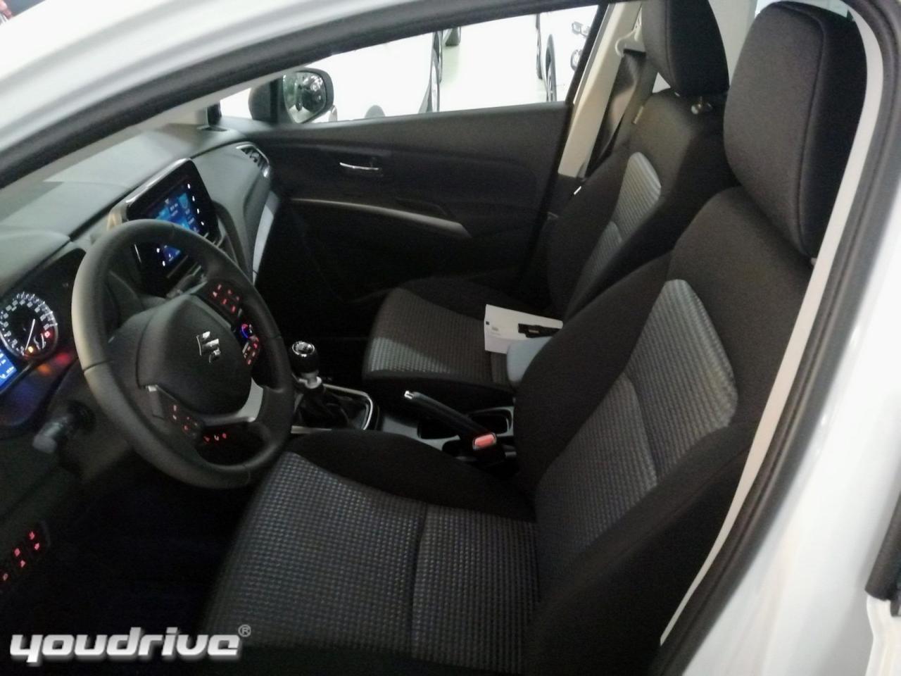 Suzuki S-Cross 1.4 Hybrid Top