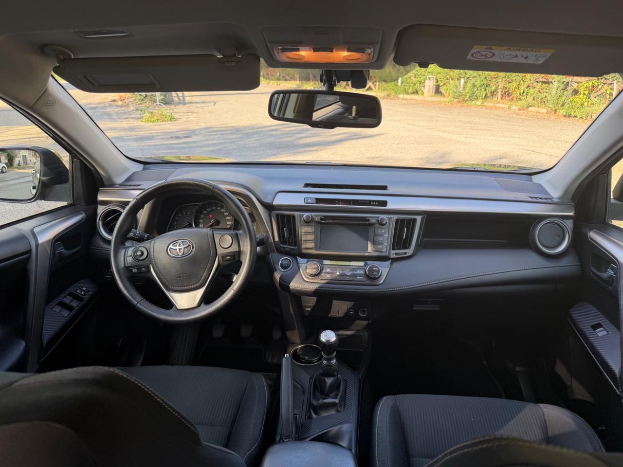 Toyota RAV 4 RAV4 2.0 D-4D 4WD Lounge White Ed.