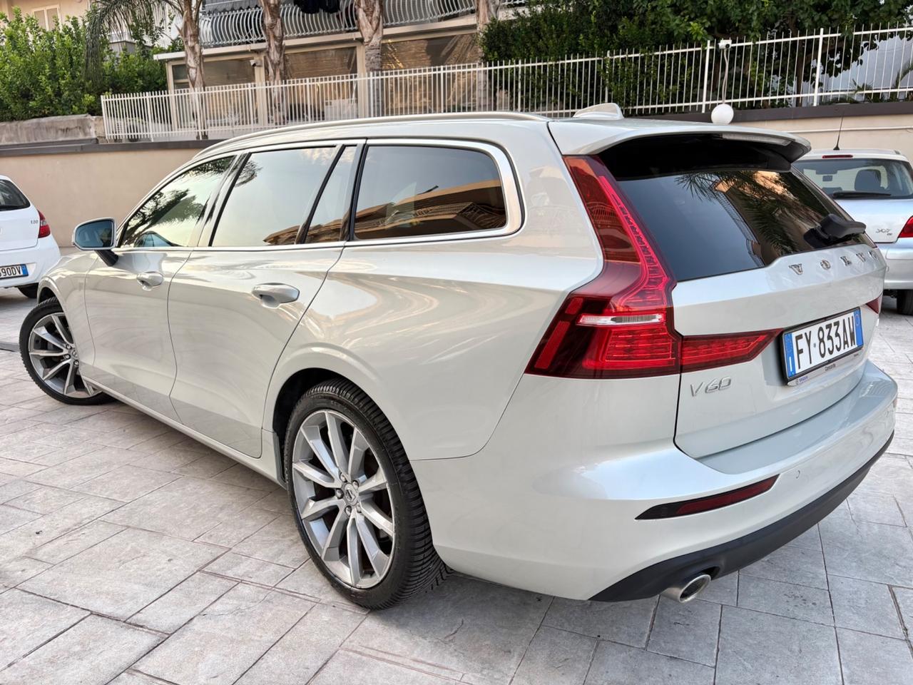Volvo V60 D4 190cv virtual cockpit automatico