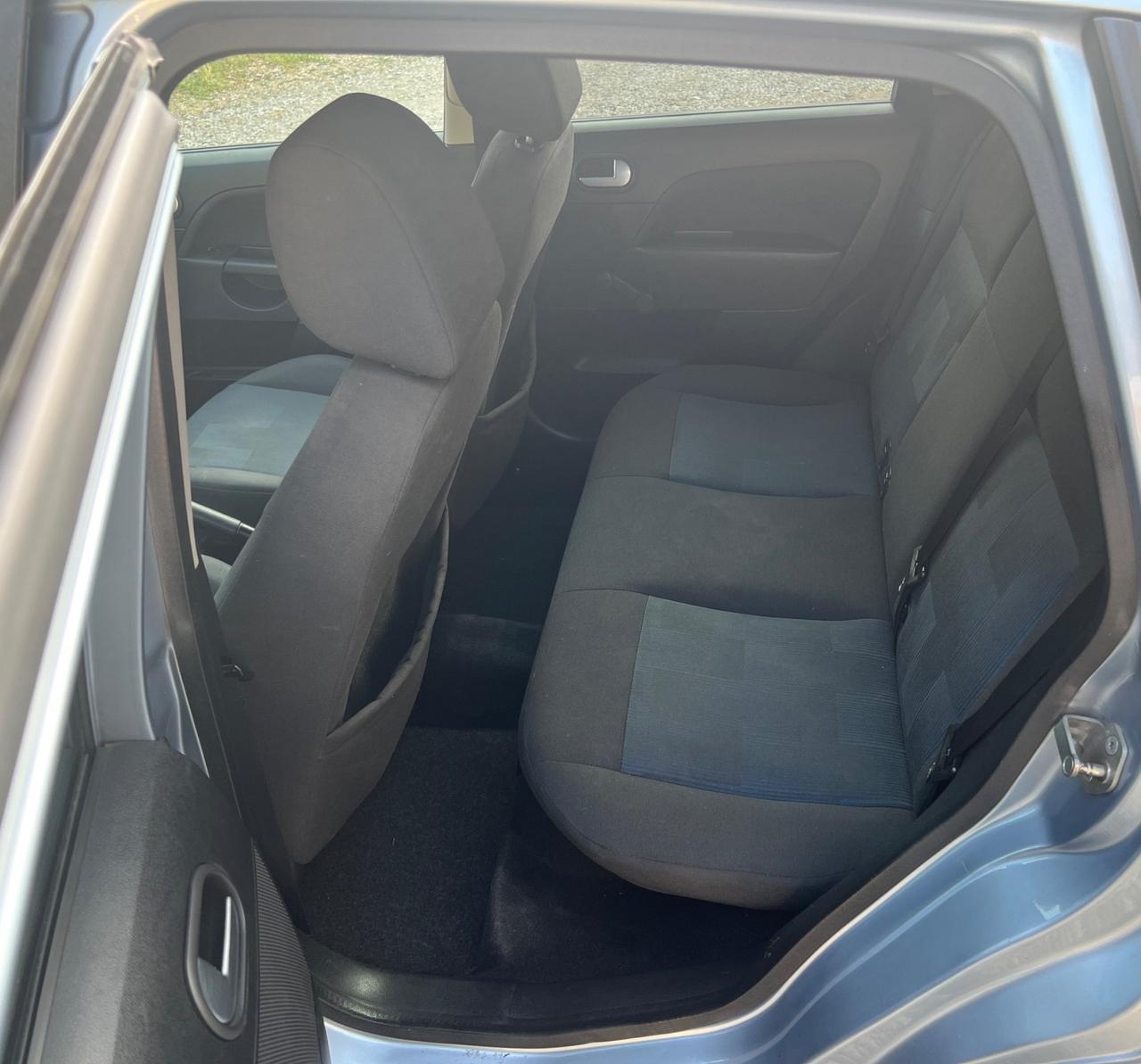Ford Fiesta 1.4 TDCi 5p. Titanium