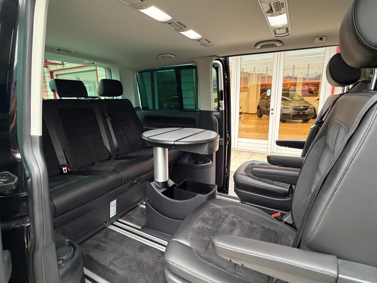 Volkswagen Multivan T6 - DSG 4x4 BULLI FULL
