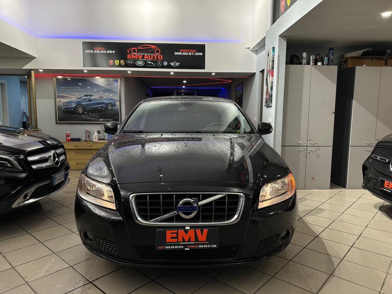 Volvo V70 XC60 D3 Polar*150,000* km