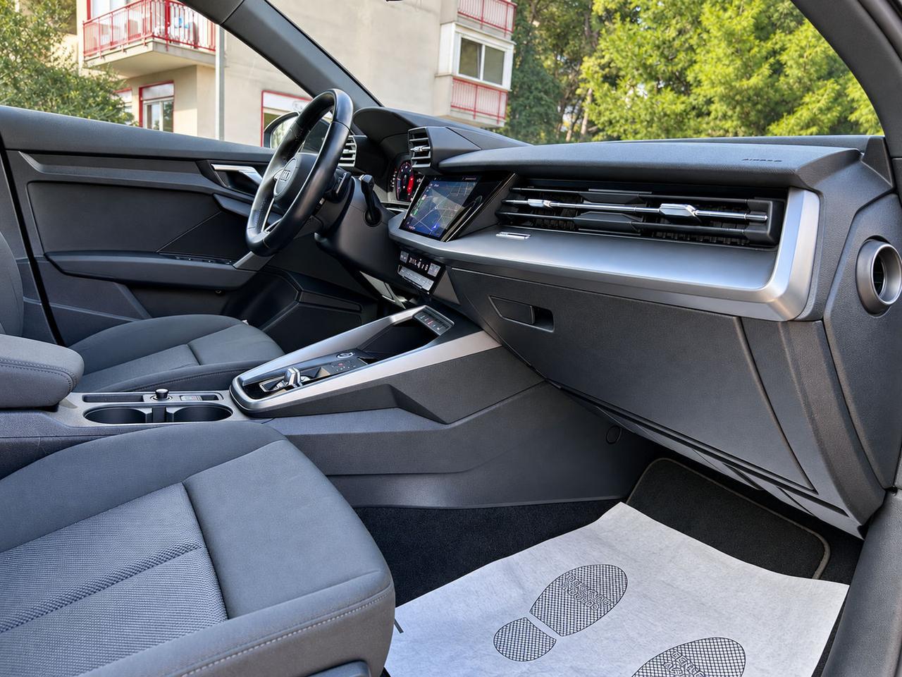 Audi A3 2.0 30 TDI Business Advanced #50978