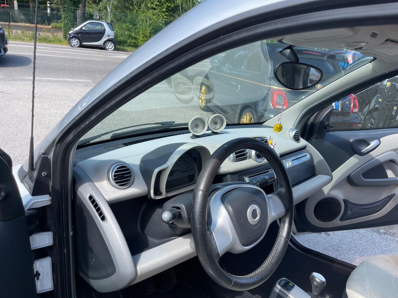 Smart ForTwo 1000 52 kW MHD coupé passion