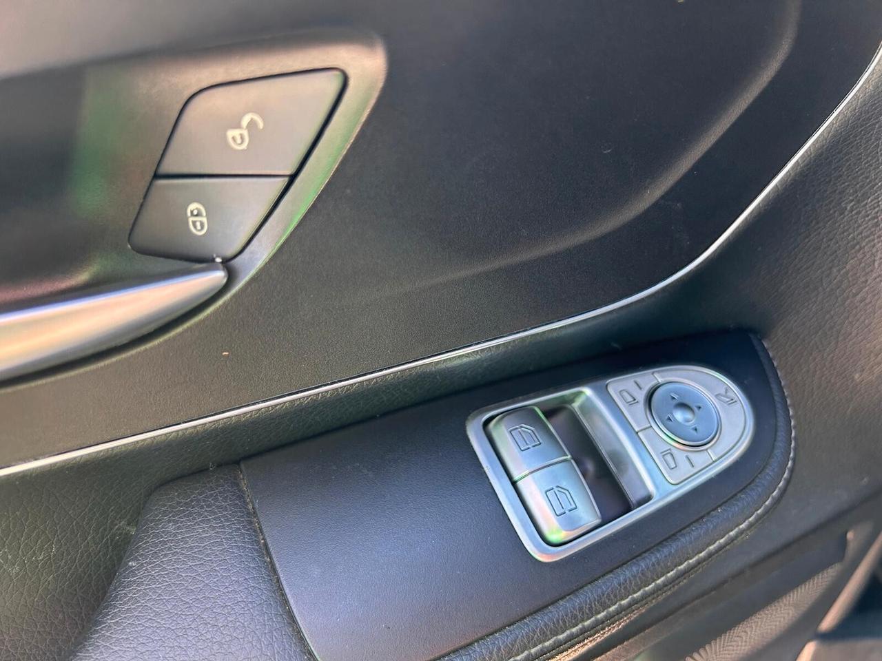 Mercedes-benz V 250 d Automatic Premium Extralong 360°