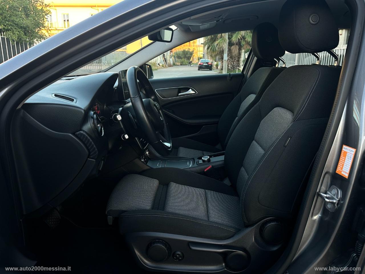 MERCEDES-BENZ GLA 200 d Automatic Business Extra