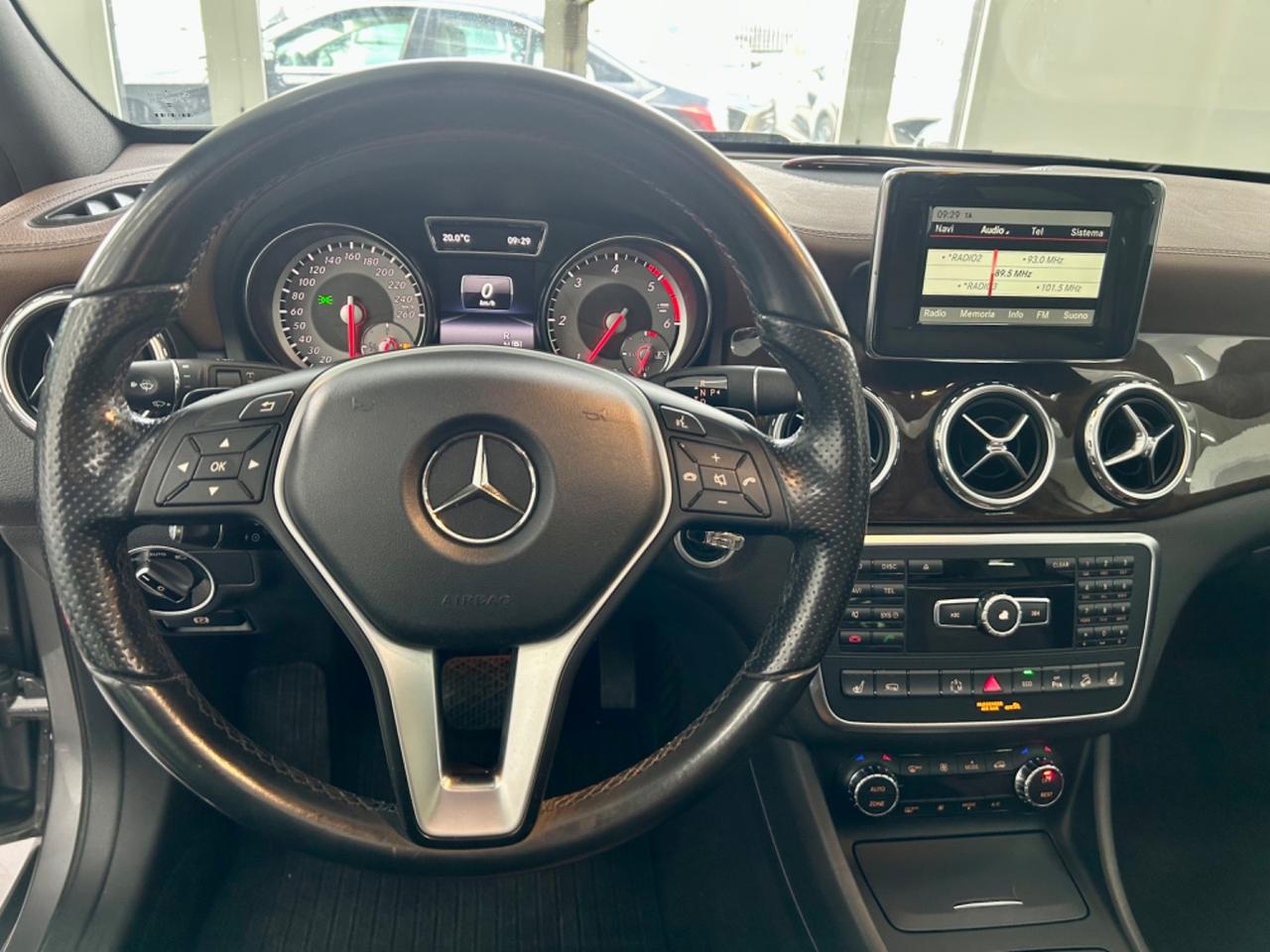 Mercedes GLA 220 CDI 4Matic Premium PROMO