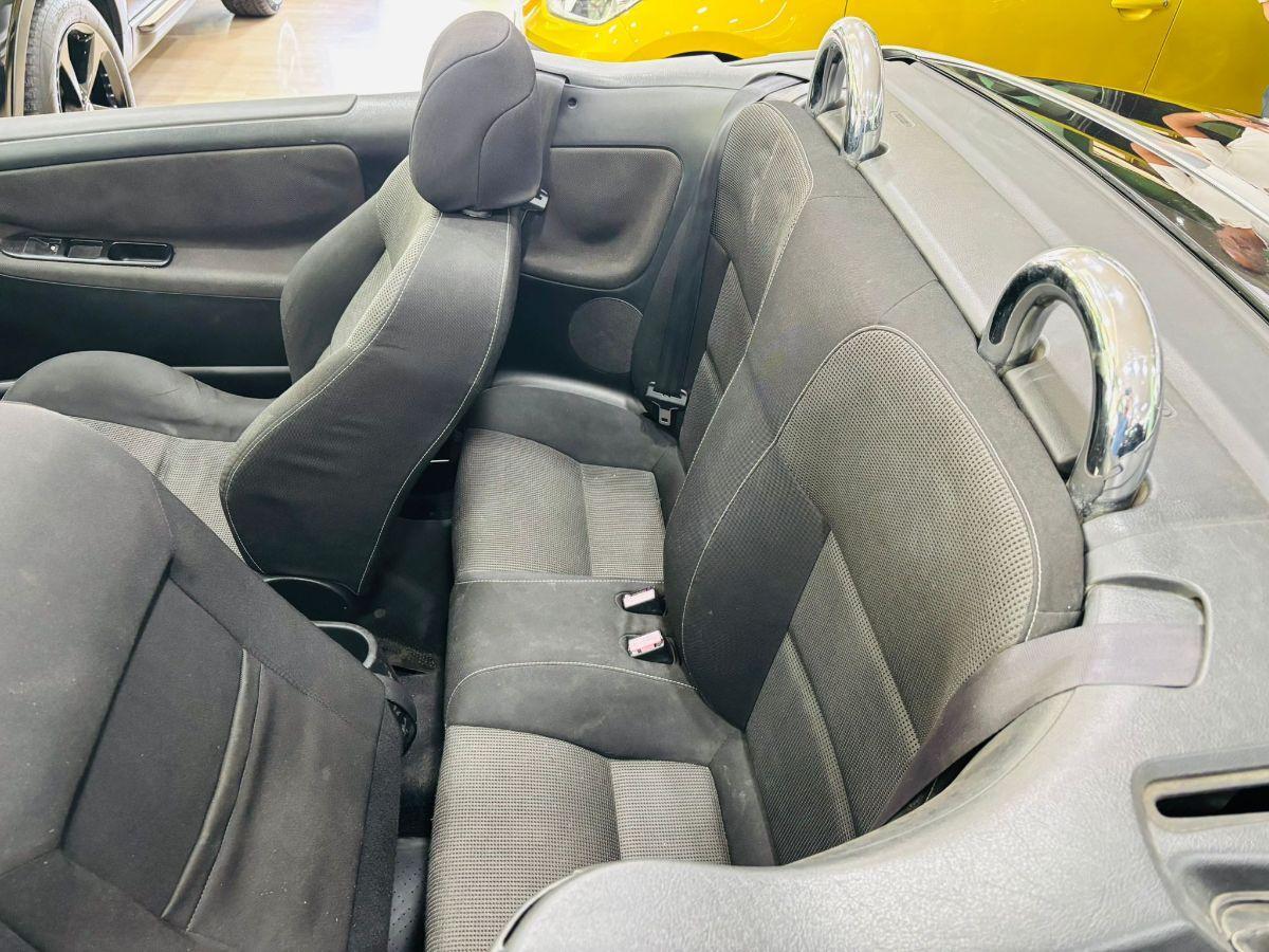 Peugeot 207CC 1.6 HDi 110CV Cabrio Coupè Féline Navi