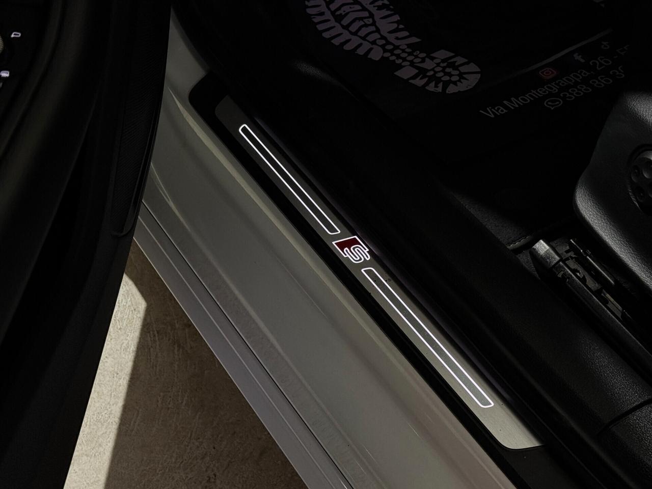 Audi A4 Avant 40 TDI quattro S tronic line edition