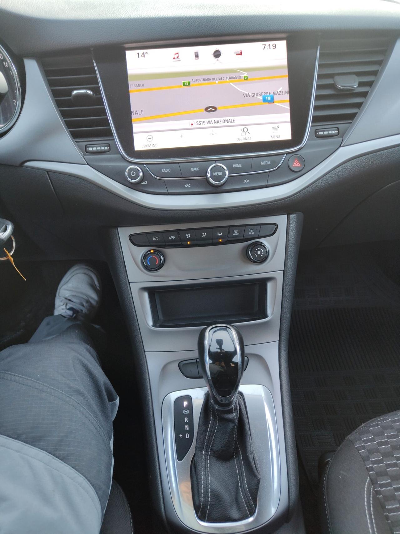 Opel Astra 1.6 CDTi 136CV aut. Sports Tourer Business