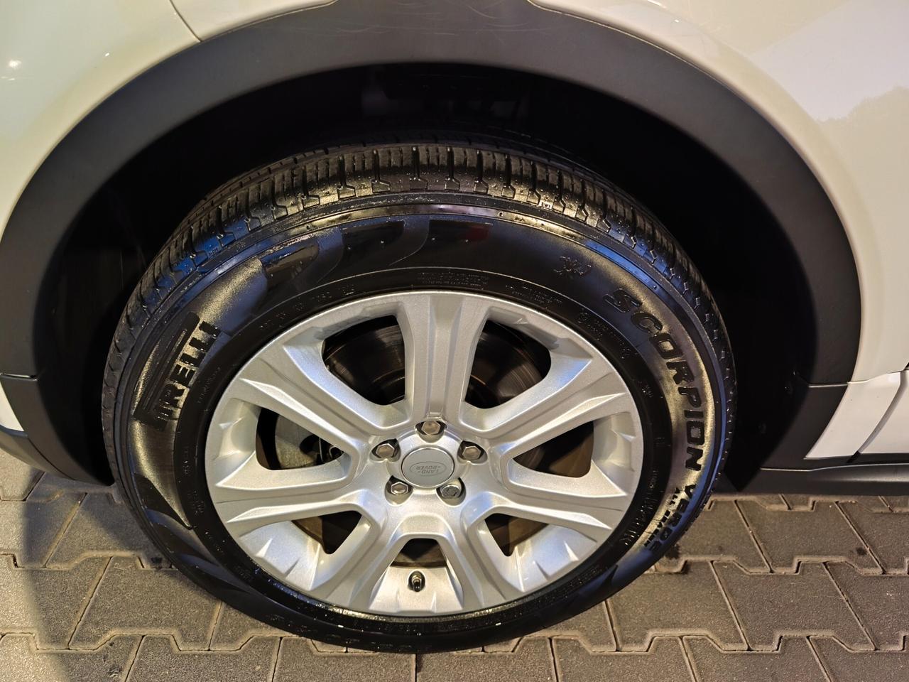 LAND ROVER EVOQUE 2.0D HSE KM80MILA