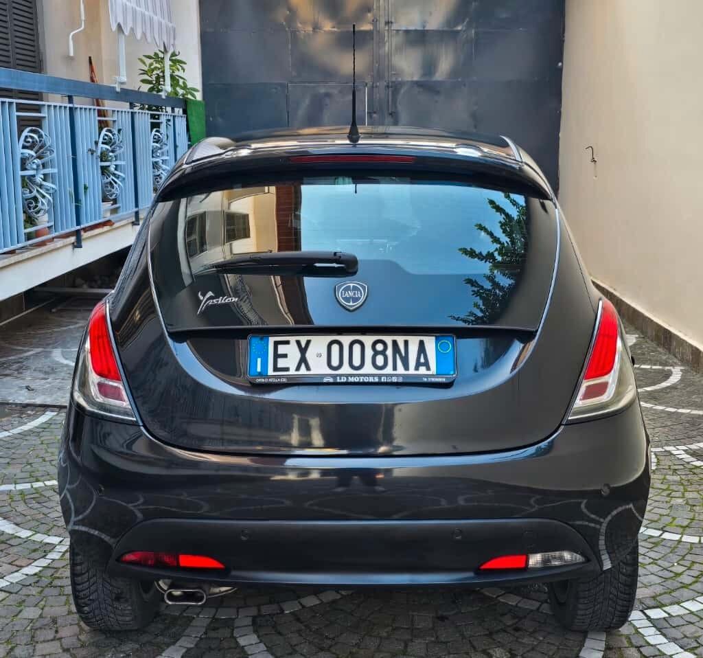 Lancia Ypsilon 1.2 69 CV 5 porte GPL Ecochic Elefantino