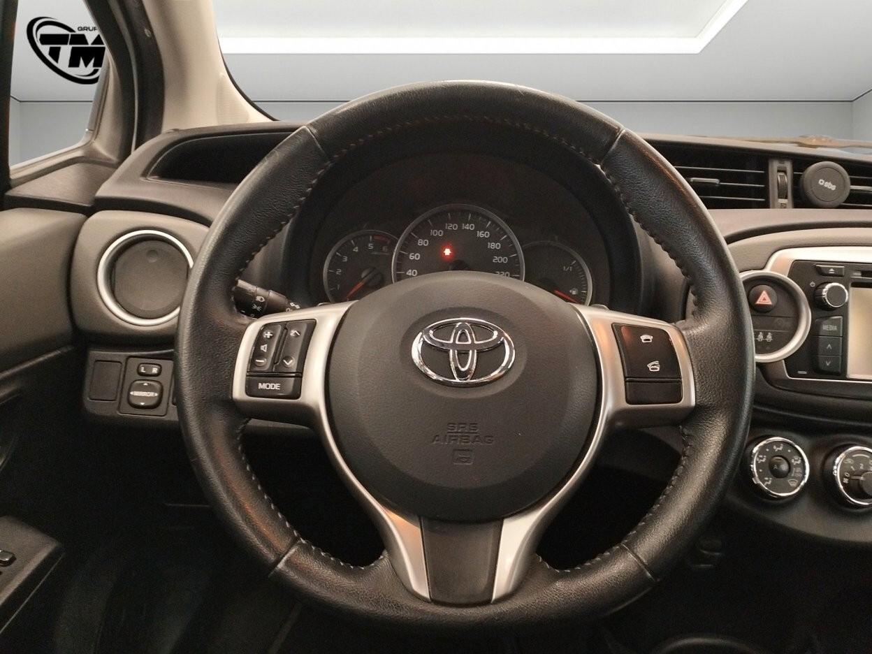 Toyota Yaris 1.4 D-4D 5 porte Lounge M-MT