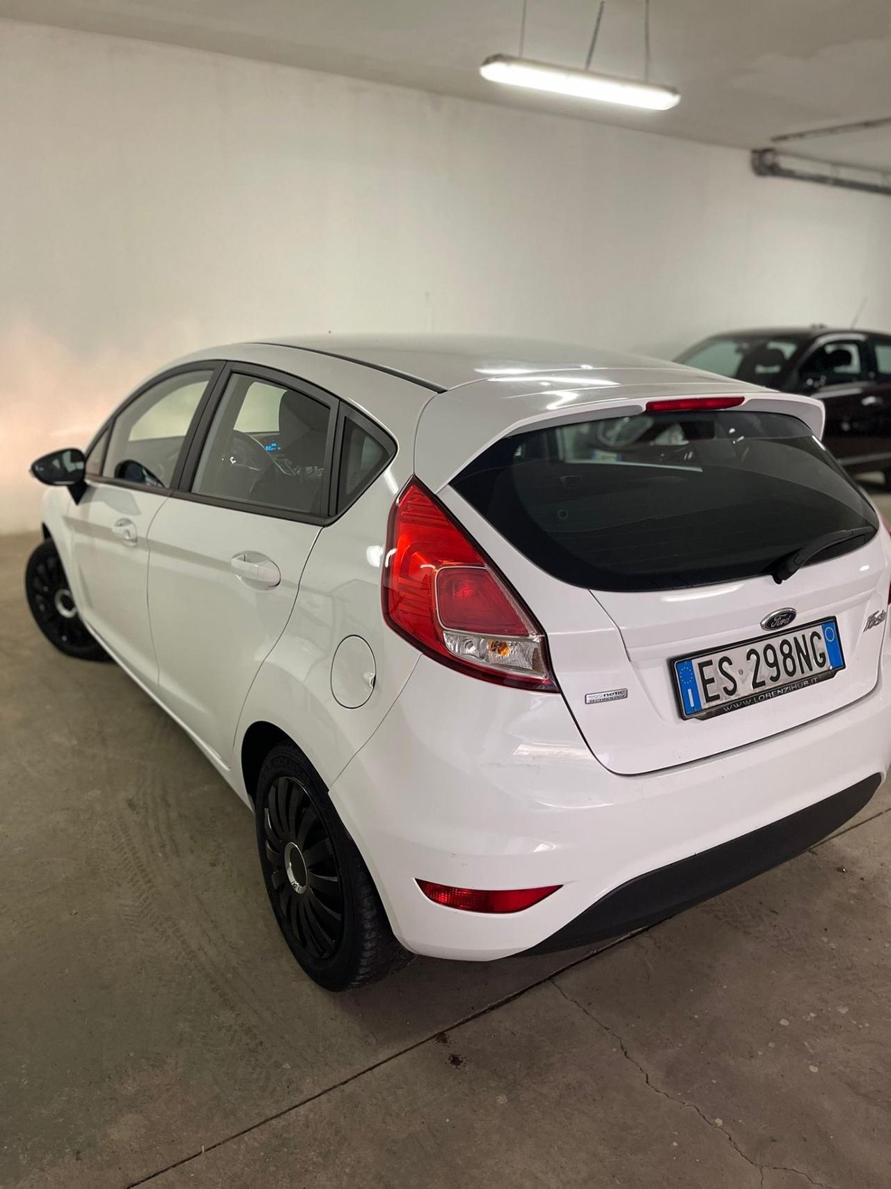 Ford Fiesta 1.5 TDCi 75CV 5 porte Titanium