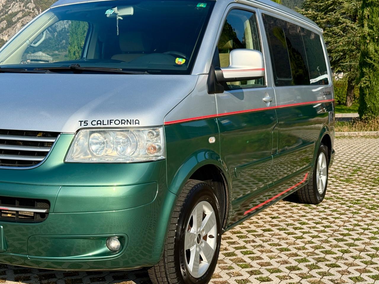 Volkswagen CALIFORNIA 2.5 TDI/130CV WESTFALIA