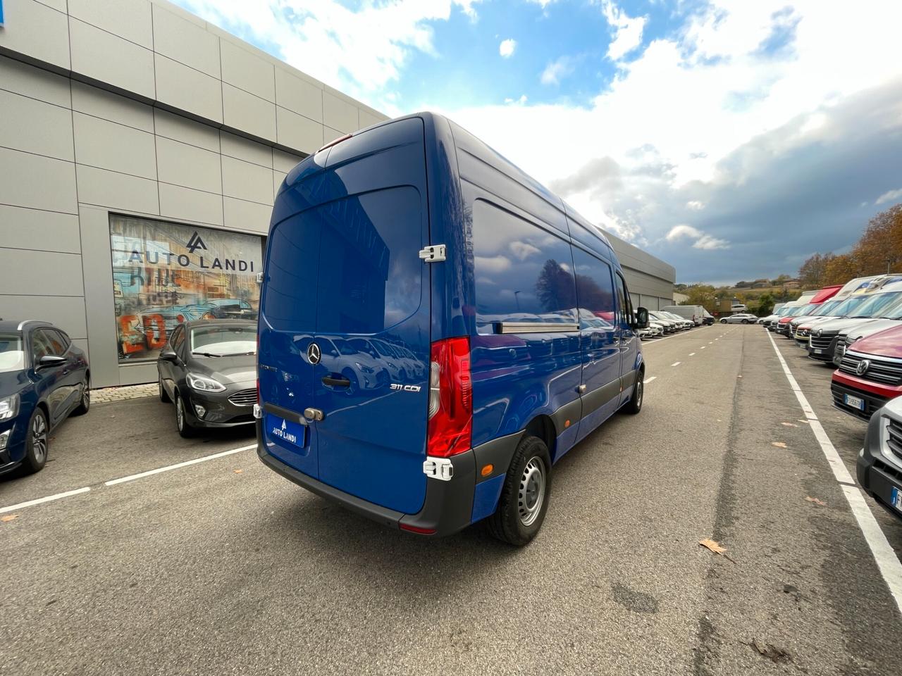 Mercedes Benz Sprinter 311 FWD 311 2.1 cdi F 39/33 fwd E6