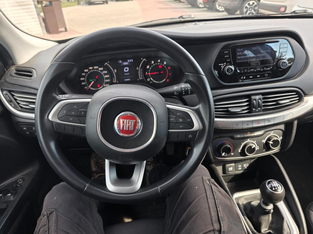 Fiat Tipo 1.4 5 porte perfette è garantita 12 mesi