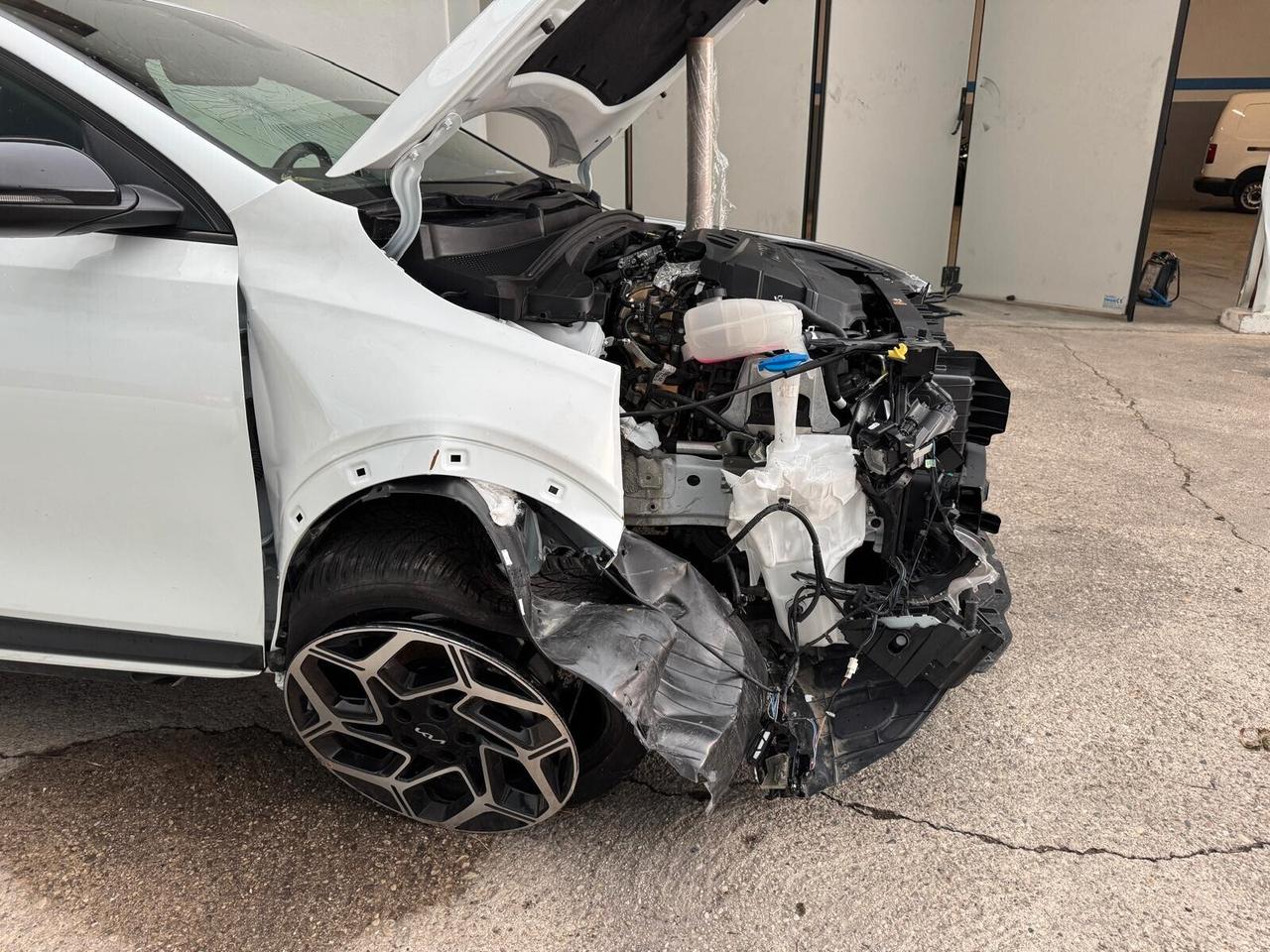 Kia XCeed crdi mhev GT-line 136cv dct START INCIDENTATA