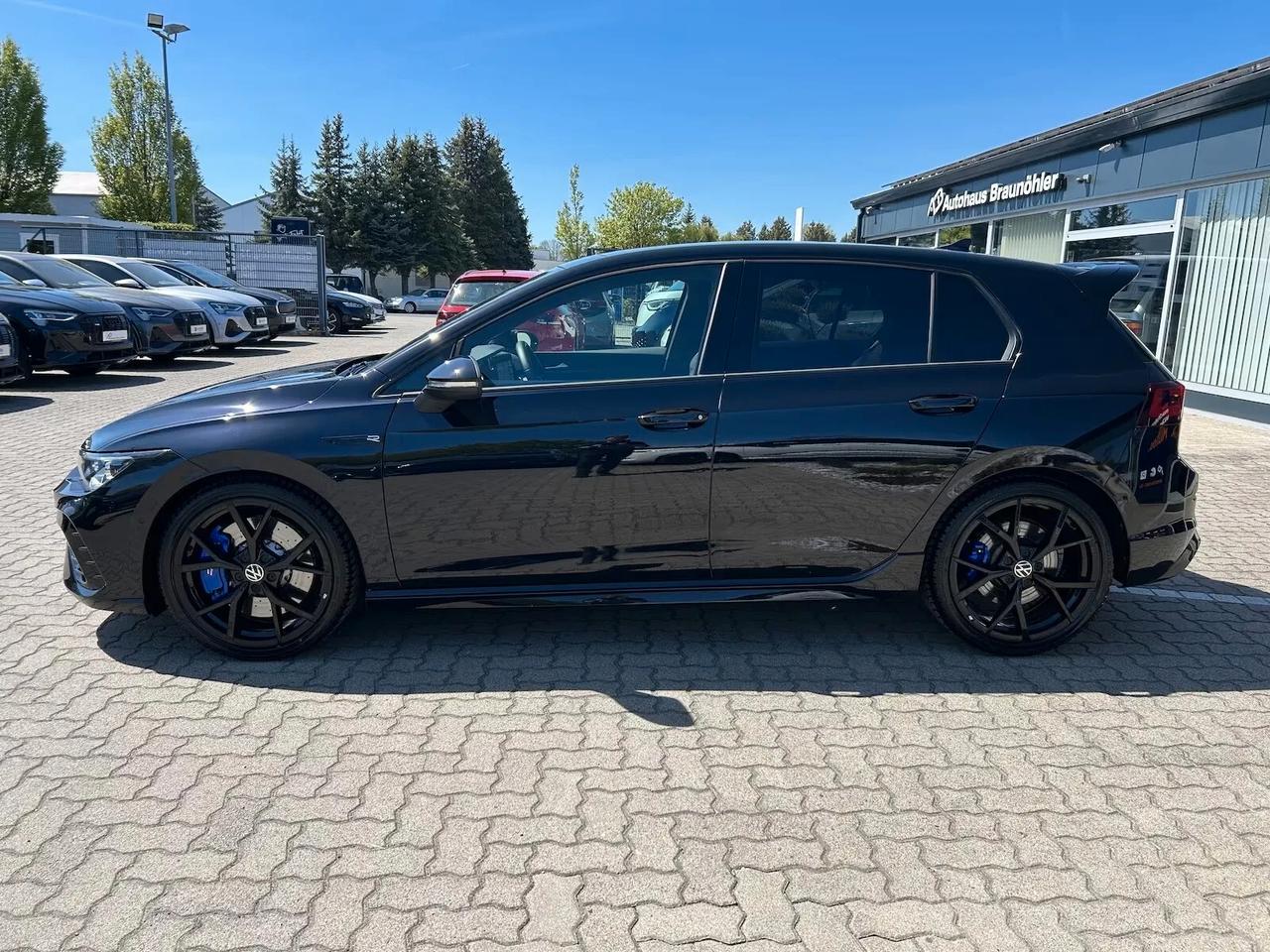 Volkswagen Golf 2.0 TSI DSG 4Motion R/TETTO/ HEAD-UP DISPLAY/AKRAPOVIC/NAVI