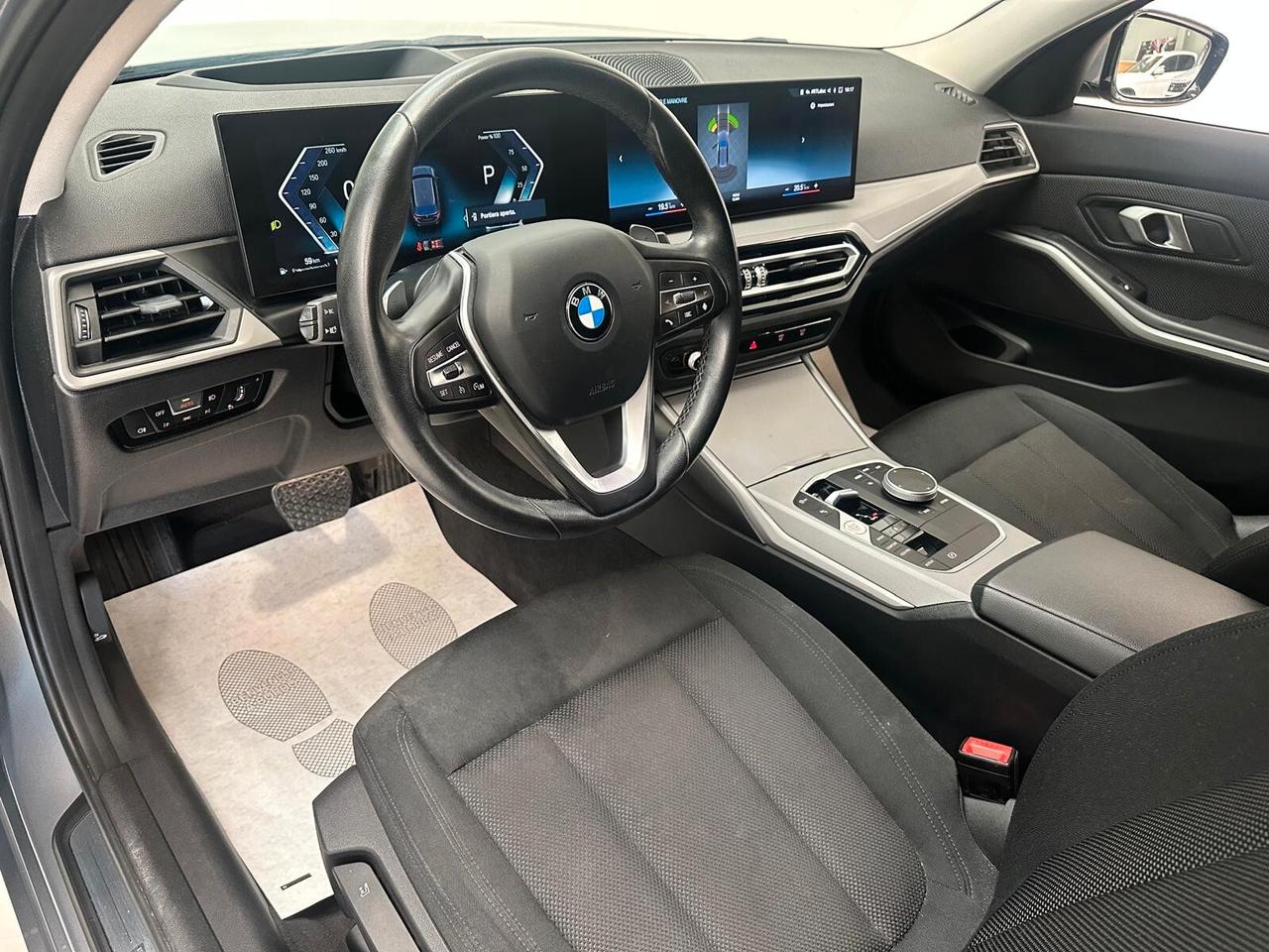 BMW 318 d Serie 3 Touring mhev 48V auto IVA ESPOSTA