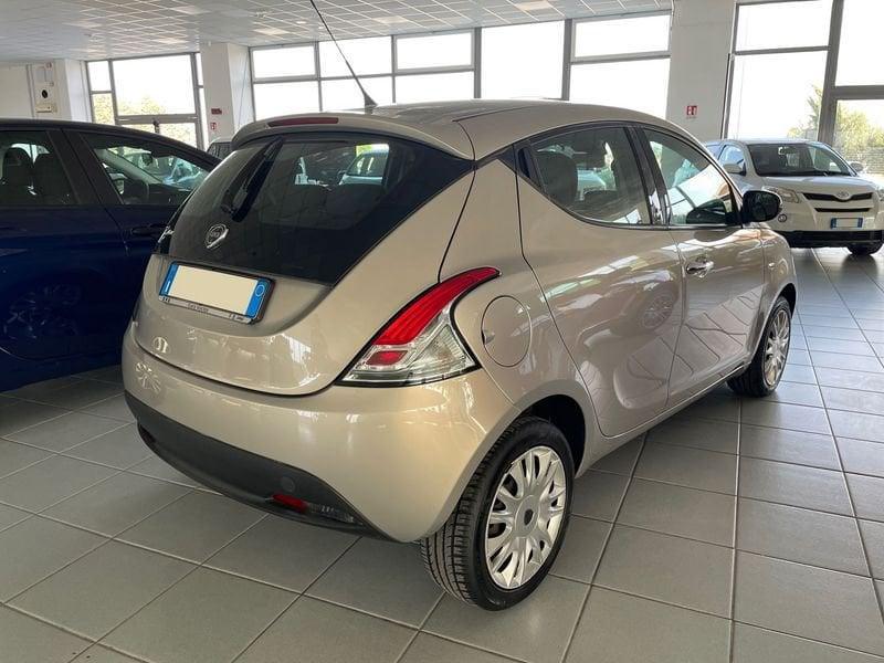 Lancia Ypsilon Ypsilon 1.2 69 CV 5 porte GPL Ecochic Gold