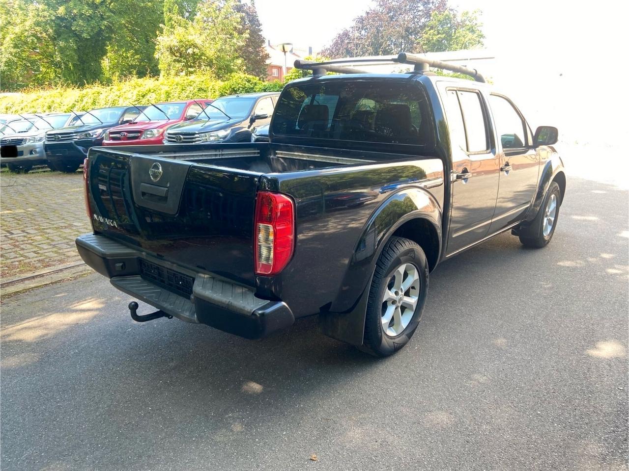 Nissan Navara 2.5 dCi 190CV 4 porte Double Cab XE